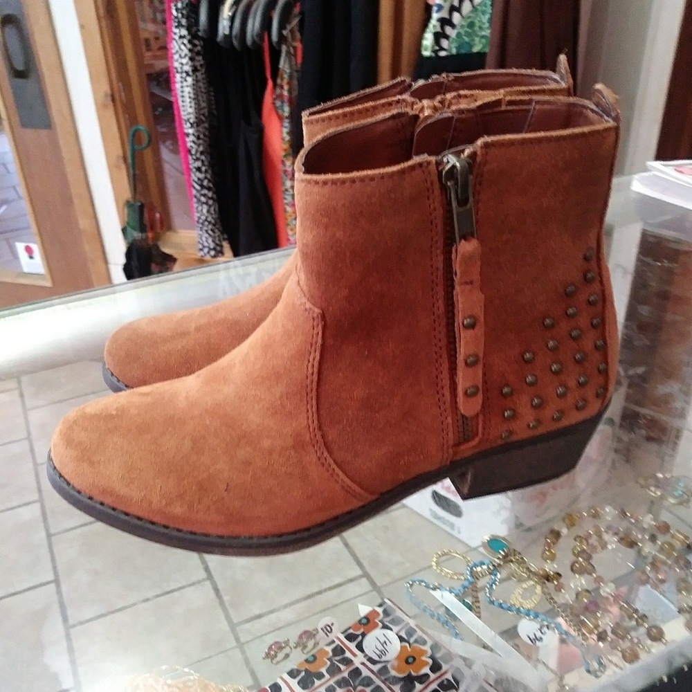 Boots